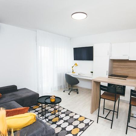 Aurelia'S Comfy Place With Free Parking Zagreb Buitenkant foto